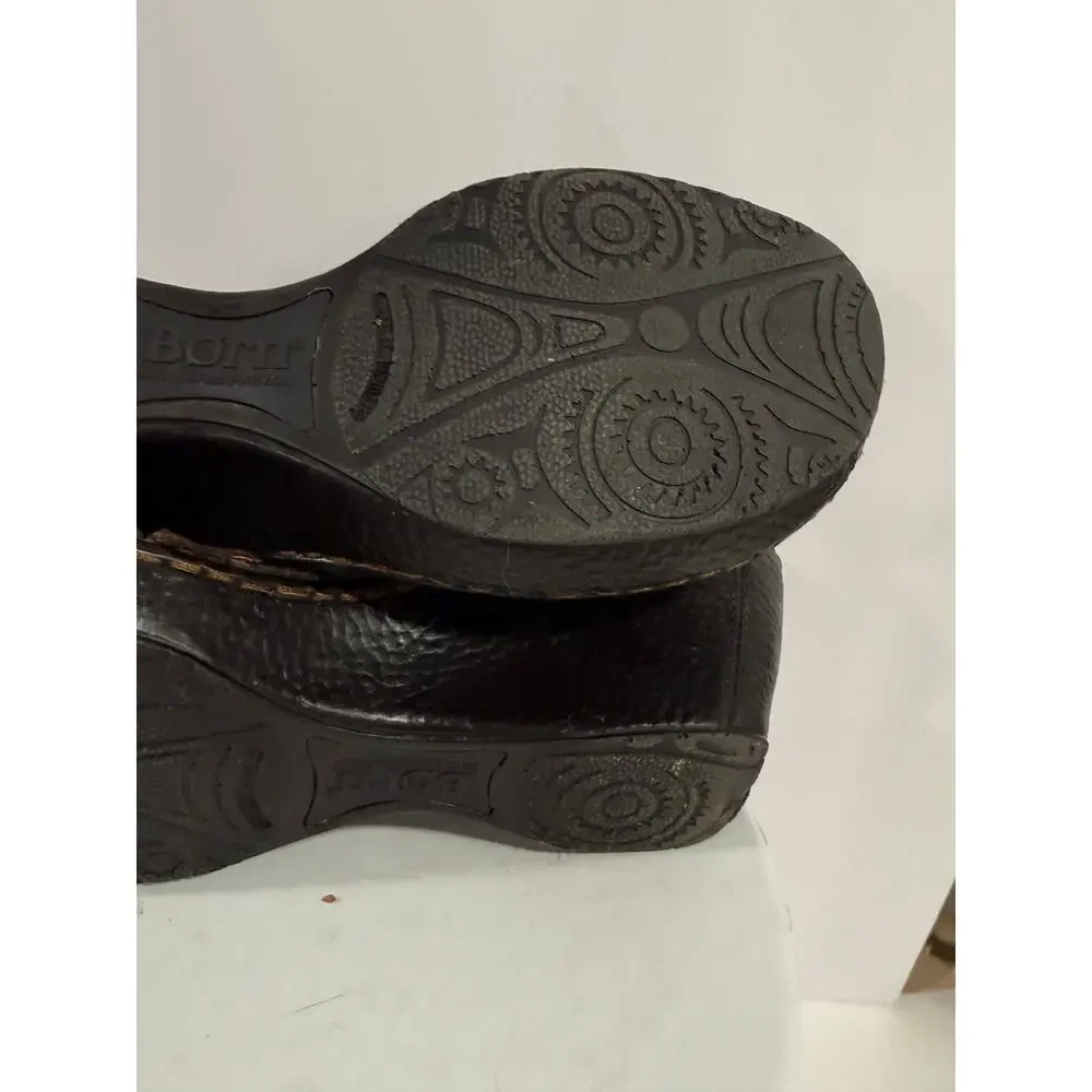 Born leather wedge
